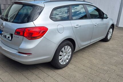 Opel Astra 120.000 km 8.000 &euro; Backnang 71522