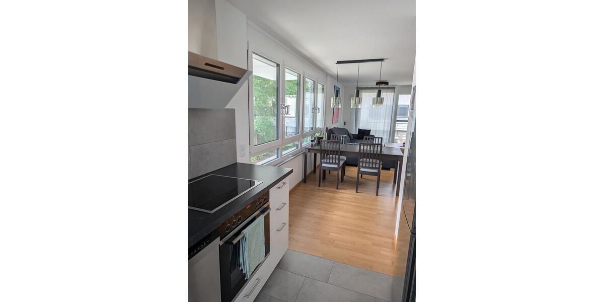 Etagenwohnung Sachsenheim - 4 Zimmer, 85 m&sup2;, 1.190&euro; | Angebot:26464809