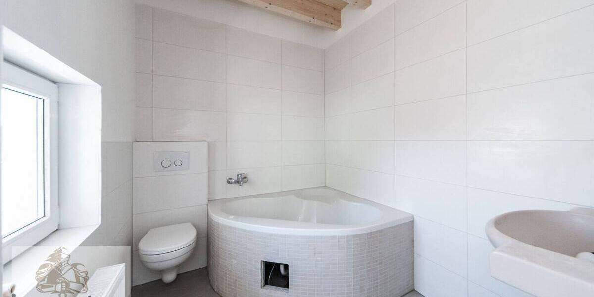 Etagenwohnung Massenbachhausen - 5 Zimmer, 108 m&sup2;, 950&euro; | Angebot:26851709