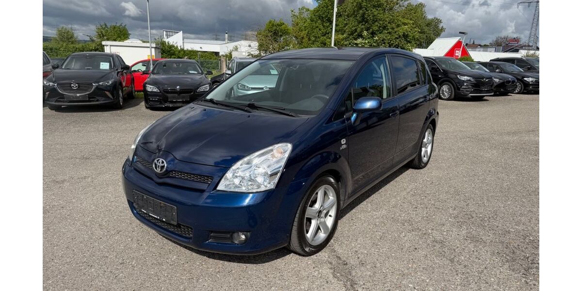 Toyota Corolla Verso 247.000 km 2.990 &euro; Heilbronn 74080
