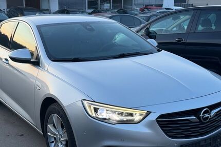 Opel Insignia 115.000 km 13.499 &euro; Gundelsheim 74831