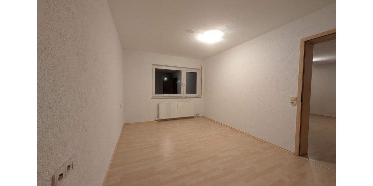 Etagenwohnung Sachsenheim - 2 Zimmer, 53 m&sup2;, 740&euro; | Angebot:24845777