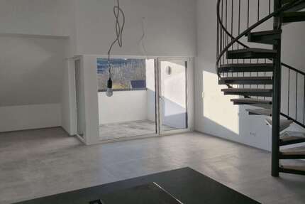 Wohnung zum Mieten in Lauffen 1.350 € 99 m² 3.5 zimmer