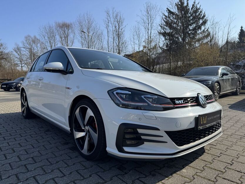 VW Golf 121.790 km 17.450 € Bretzfeld 74626
