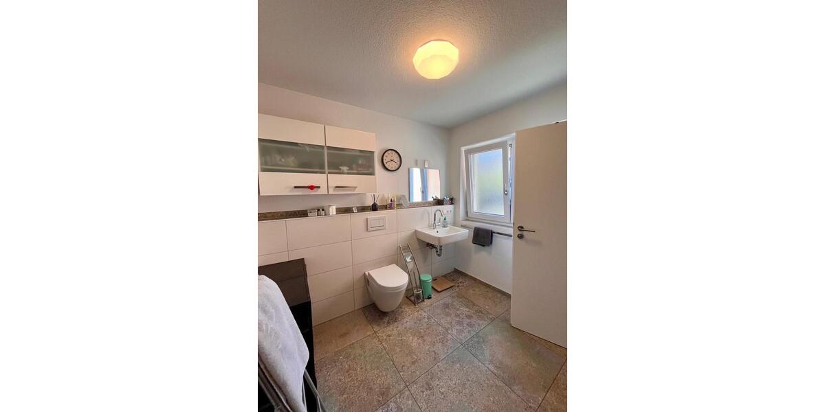 Erdgeschoßwohnung Neuenstadt am Kocher - 3.5 Zimmer, 105 m&sup2;, 1.280&euro; | Angebot:26493404