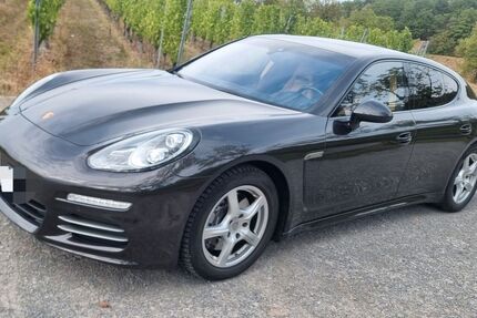 Porsche Panamera 174.000 km 29.780 &euro; Obersulm 74182