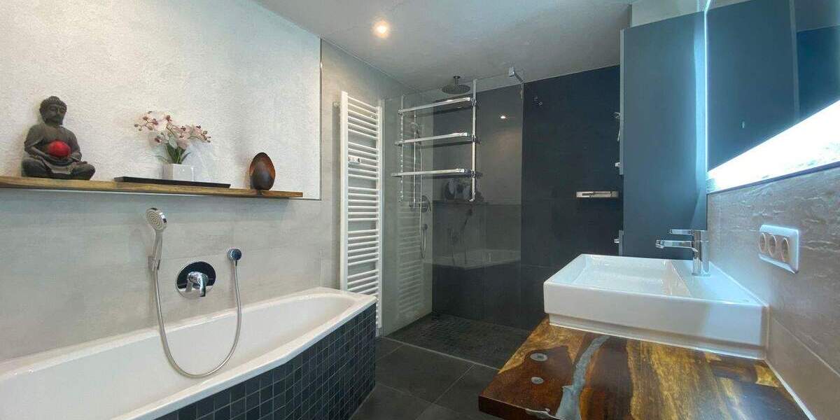 Etagenwohnung Marbach am Neckar Marbach - 3 Zimmer, 86 m&sup2;, 349.000&euro; | Angebot:24711909