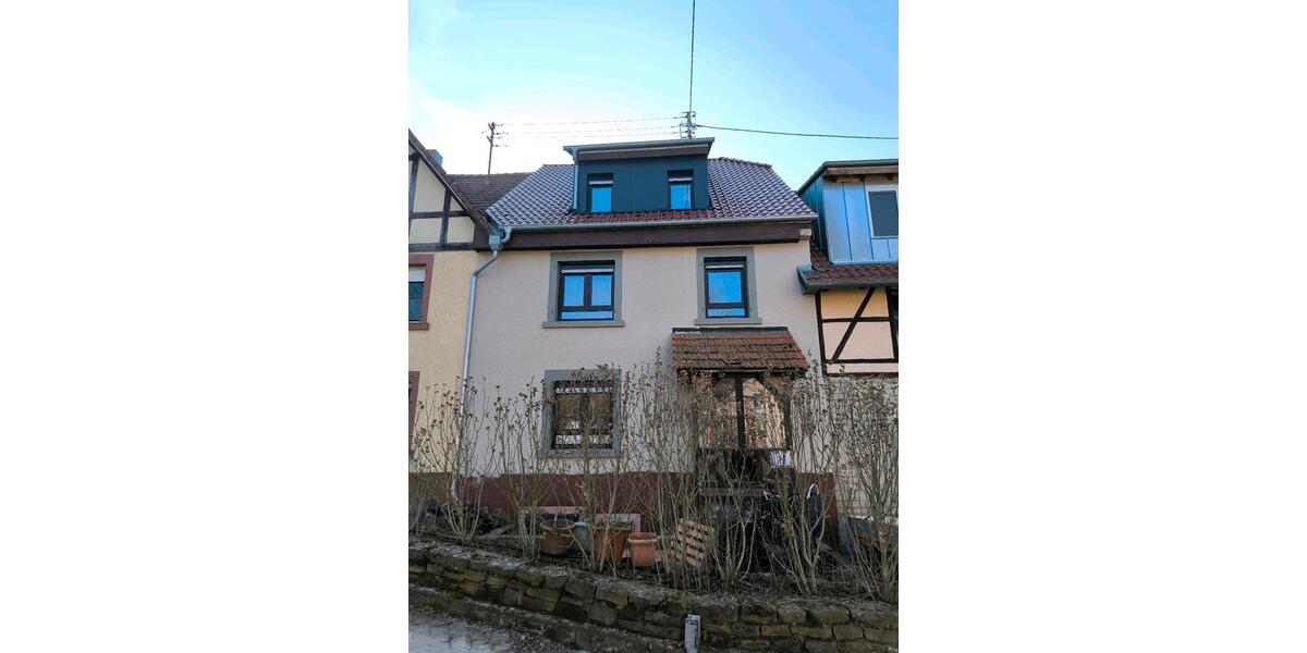 Bauernhaus, Landhaus Billigheim - 5 Zimmer, 168 m&sup2;, 1.700&euro; | Angebot:25803243