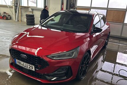 Ford Focus 11.470 km 31.800 &euro; Heilbronn 74080