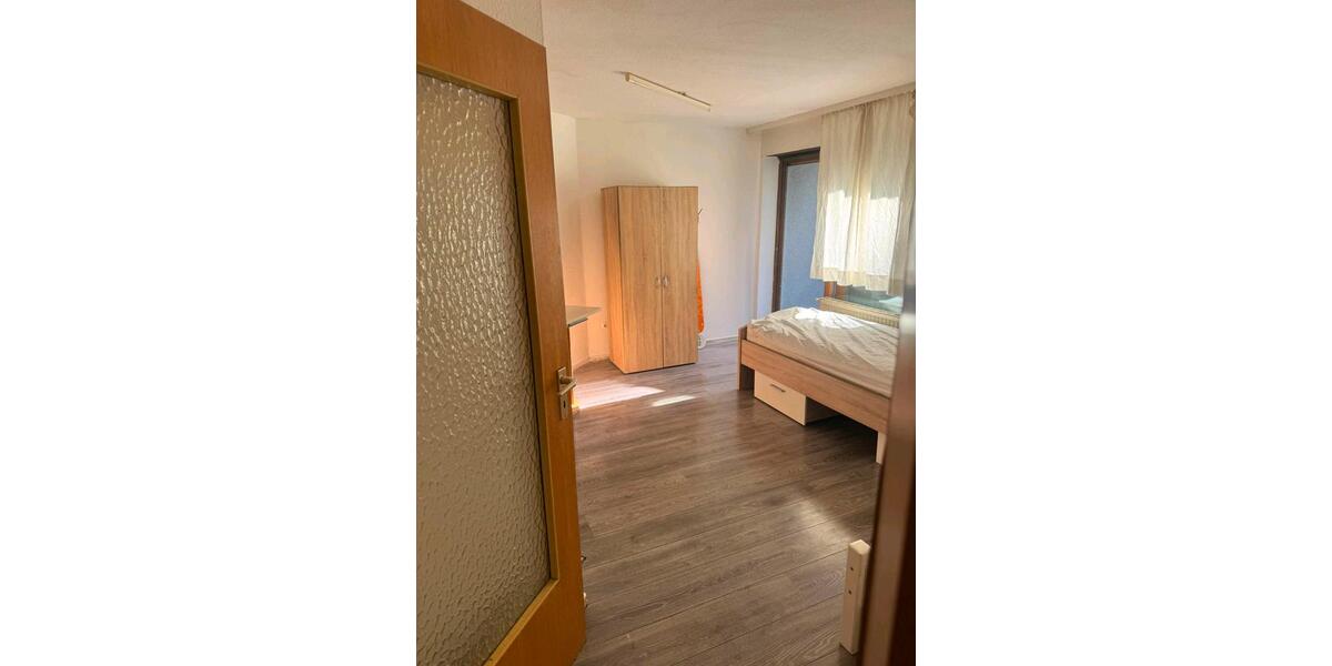 Etagenwohnung Ludwigsburg Hoheneck - 2 Zimmer, 43 m&sup2;, 950&euro; | Angebot:27549788