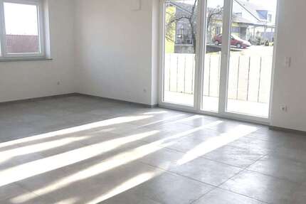 Wohnung Kirchardt - 4 Zimmer, 130 m&sup2;, 1.100&euro; | Angebot:25563133