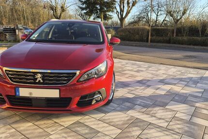 Peugeot 308 51.000 km 12.900 &euro; Ludwigsburg 71642