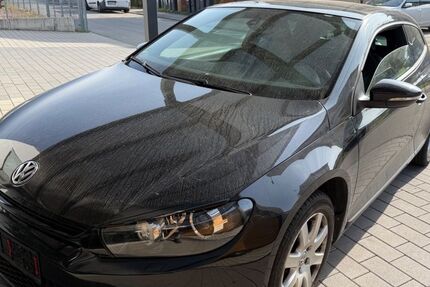 VW Scirocco 69.730 km 8.200 &euro; Heilbronn 74081