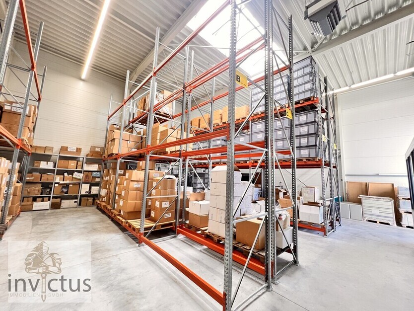 Repräsentative GewerbeImmobilie mit Büro, Ausstellung & Halle – flexibel nutzbar in Langenbrettach