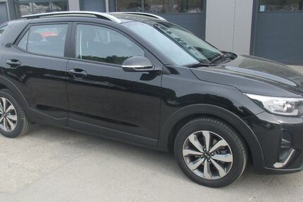 Kia Stonic 35.600 km 16.990 &euro; Heilbronn 74081