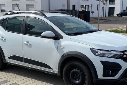 Dacia Sandero 23.000 km 15.650 &euro; Öhringen 74613