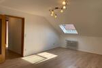 Dachgeschoßwohnung Sternenfels - 3 Zimmer, 69 m&sup2;, 750&euro; | Angebot:26477383