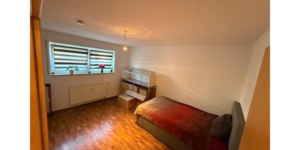 Erdgeschoßwohnung Kirchardt - 2 Zimmer, 70 m&sup2;, 700&euro; | Angebot:26279719