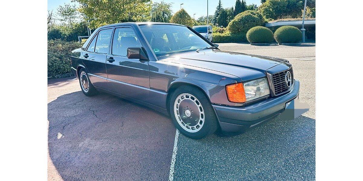 Mercedes-Benz 190 236.300 km 7.500 &euro; Bietigheim bissingen 74321