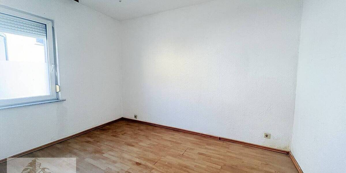 Doppelhaushälfte Heilbronn / Böckingen Böckingen - 4 Zimmer, 95 m&sup2;, 220.000&euro; | Angebot:26159817