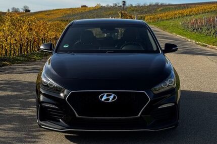 Hyundai i30 96.854 km 14.400 € Mundelsheim 74395