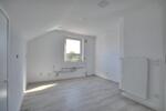 Dachgeschoßwohnung Heilbronn Böckingen - 4 Zimmer, 85 m&sup2;, 1.190&euro; | Angebot:26588248