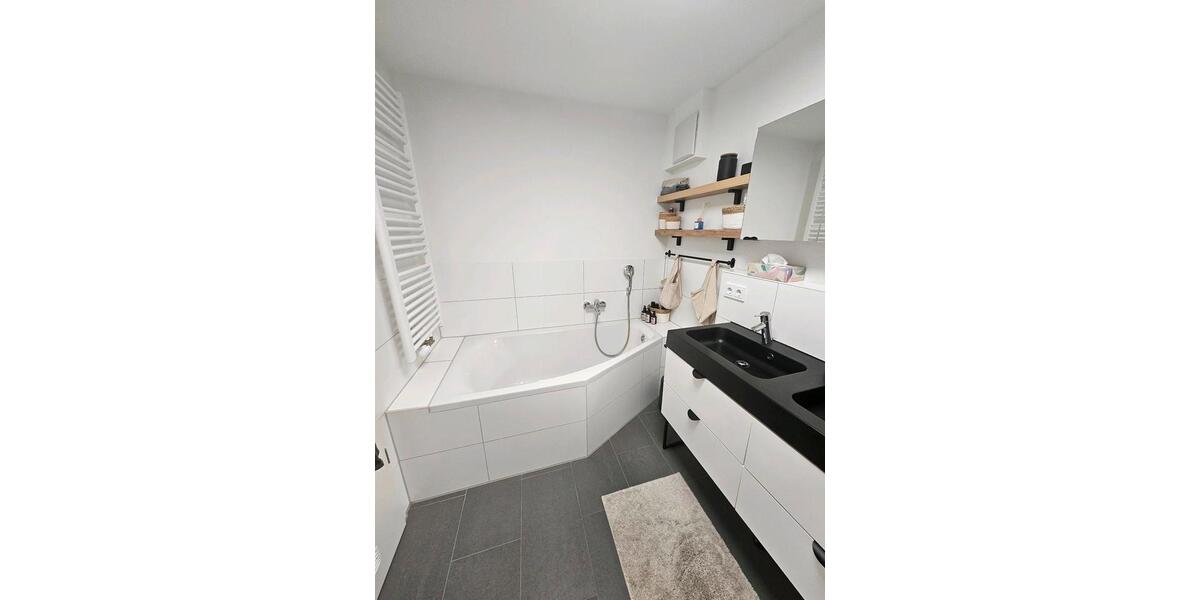 Modernes 5,5 Zi.Reihenhaus mit hochwertiger Wohnküche 5 zimmer