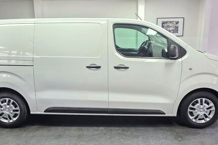 Opel Vivaro 40.000 km 17.990 € Asperg/Ludwigsburg bei Stuttgart 71679