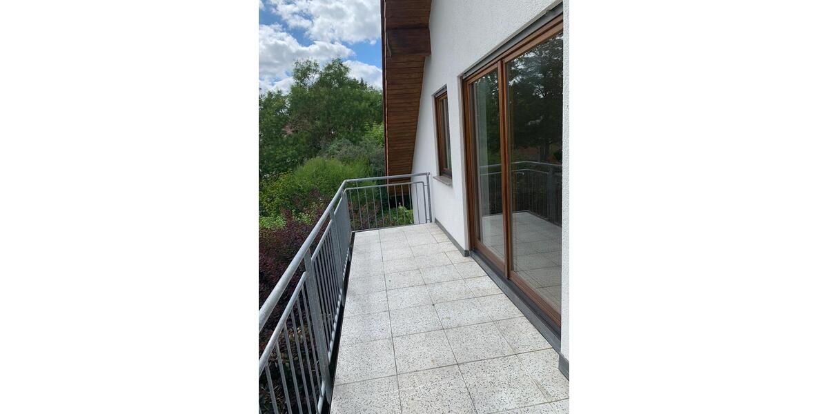 Dachgeschoßwohnung Heilbronn Frankenbach - 3 Zimmer, 80 m&sup2;, 950&euro; | Angebot:25995952