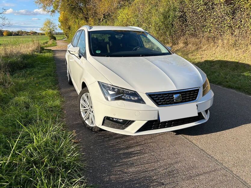 Seat Leon 49.900 km 16.500 € Öhringen 74613