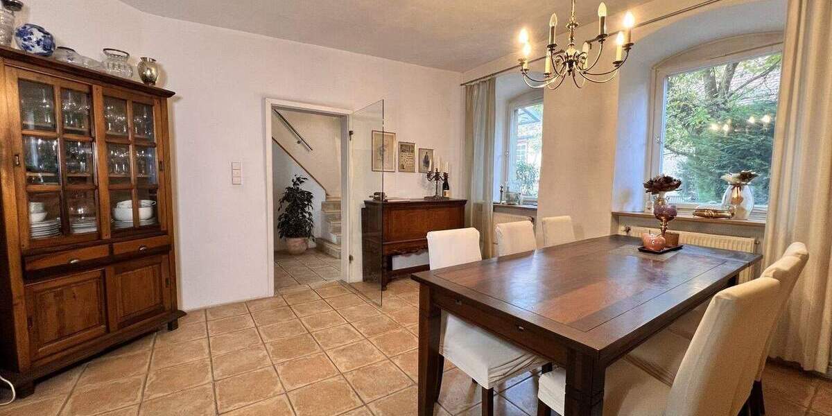 Mehrfamilienhaus, Wohnhaus Weinsberg / Wimmental Wimmental - 8 Zimmer, 277 m&sup2;, 800.000&euro; | Angebot:23171812