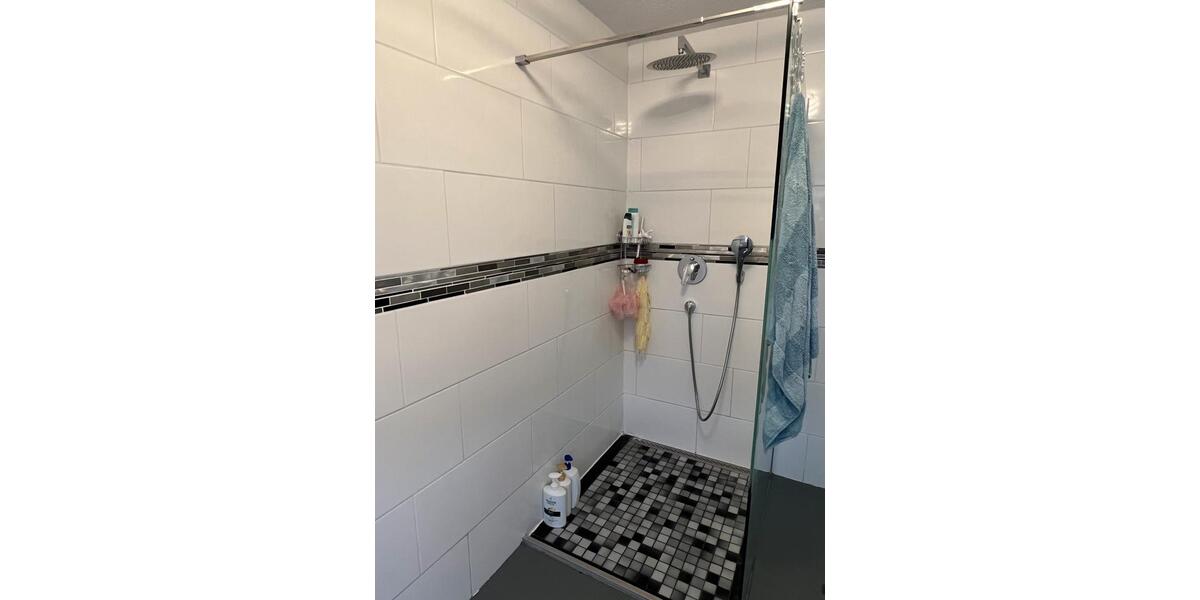 Reihenmittelhaus in Neckarsulm-Neuberg 5 zimmer