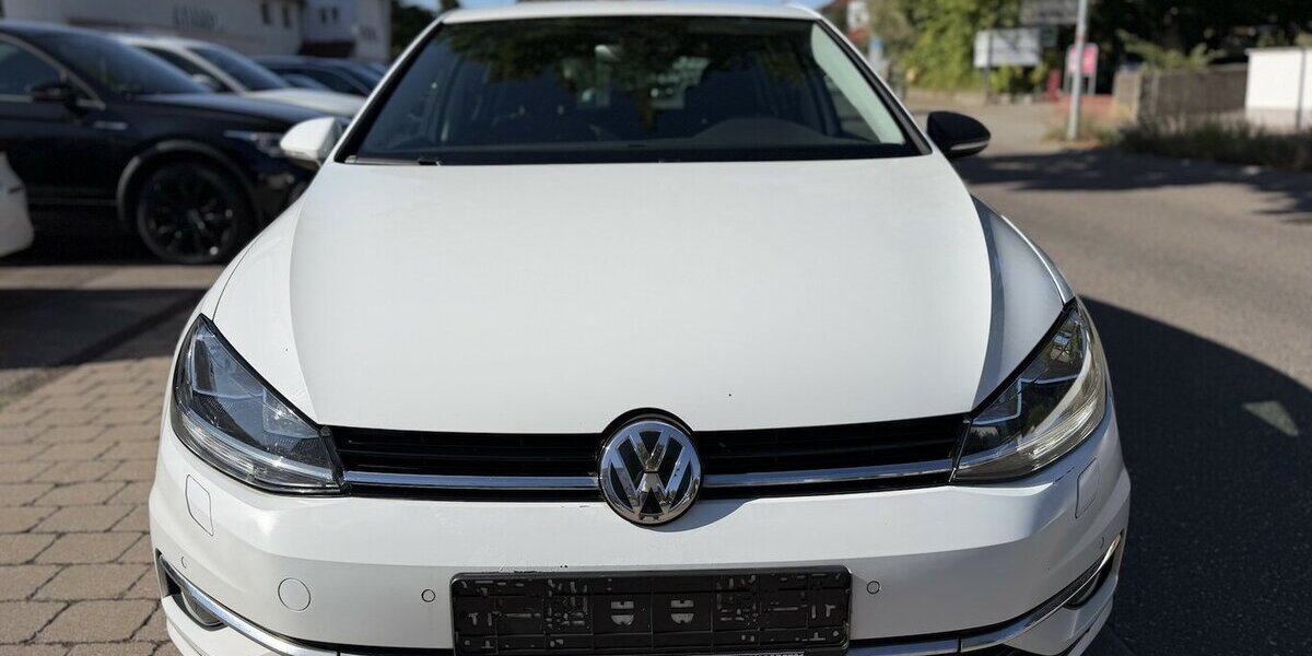 VW Golf VII Lim. 1.4 TSI DSG Comfortline ACC 140.000 km 11.900 &euro; Neckarsulm 74172