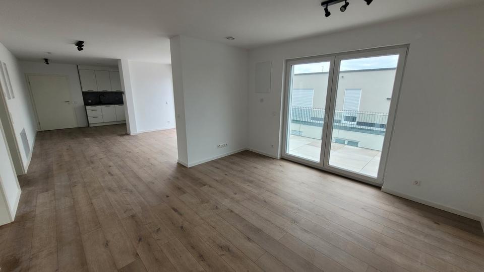 Einfamilienhaus Bad Friedrichshall - 2 Zimmer, 76 m&sup2;, 1.150&euro; | Angebot:27620152