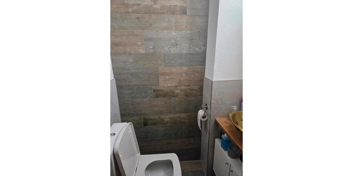 Erdgeschoßwohnung Backnang - 4 Zimmer, 84 m&sup2;, 1.450&euro; | Angebot:23674205