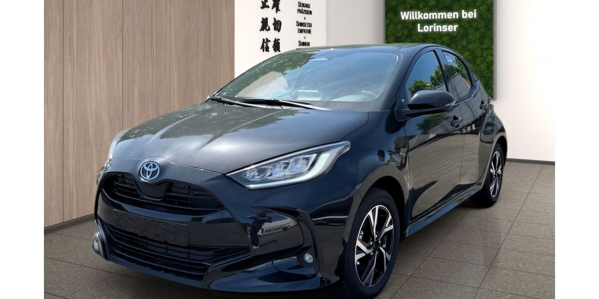 Toyota Yaris 1.500 km 28.590 &euro; Backnang 71522