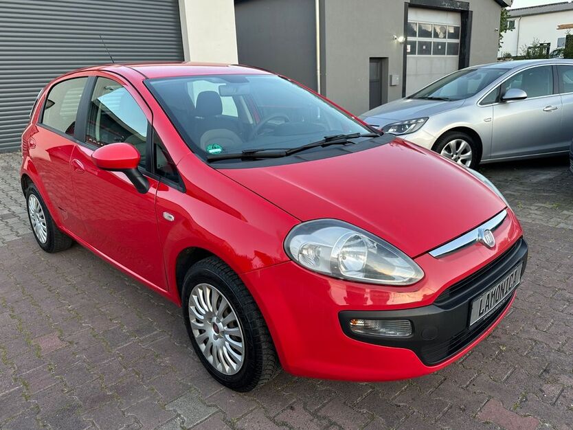 Fiat Punto 129.000 km 4.890 € Gundelsheim 74831