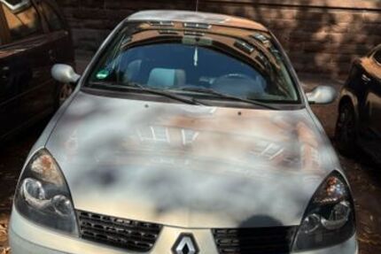 Renault Clio 120.500 km 999 &euro; Markgröningen 71706