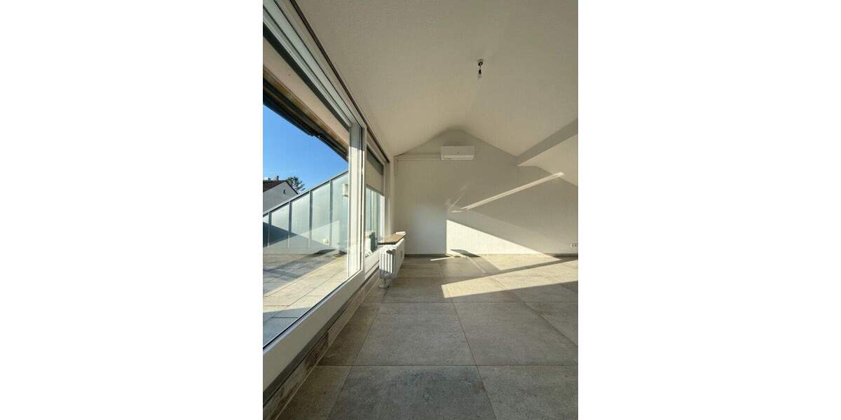 Mehrfamilienhaus, Wohnhaus Ludwigsburg Ost - 8 Zimmer, 234 m&sup2;, 745.000&euro; | Angebot:25154817