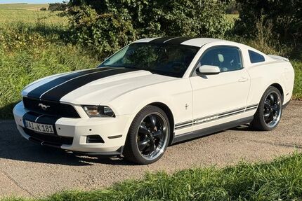 Ford Mustang 139.000 km 18.999 &euro; Vaihingen an der Enz 71665