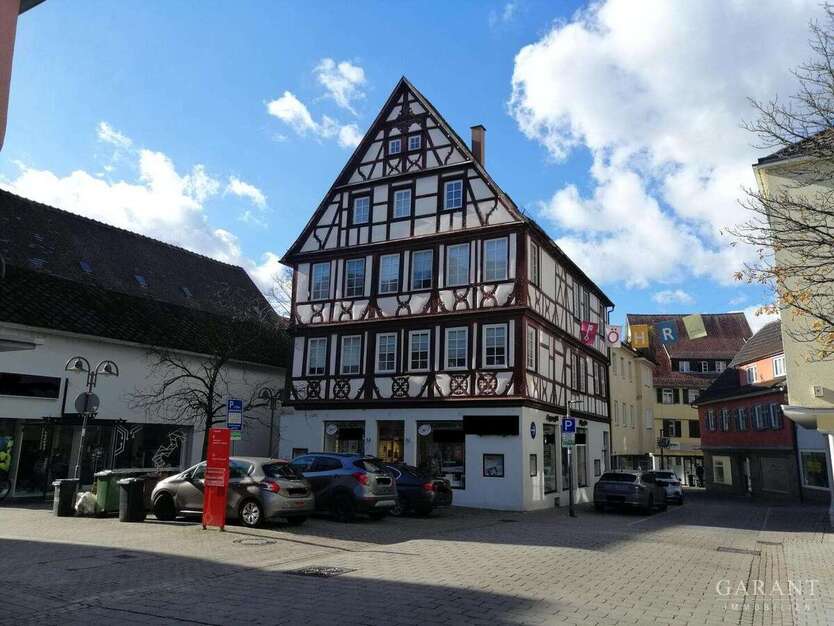 Haus zum Kaufen in Öhringen 995.000 € 191 m² 12 zimmer