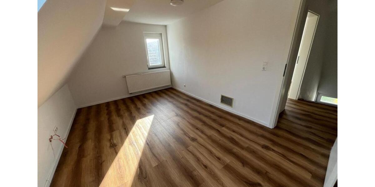 Einfamilienhaus Pfaffenhofen - 6 Zimmer, 200 m&sup2;, 1.750&euro; | Angebot:24700311