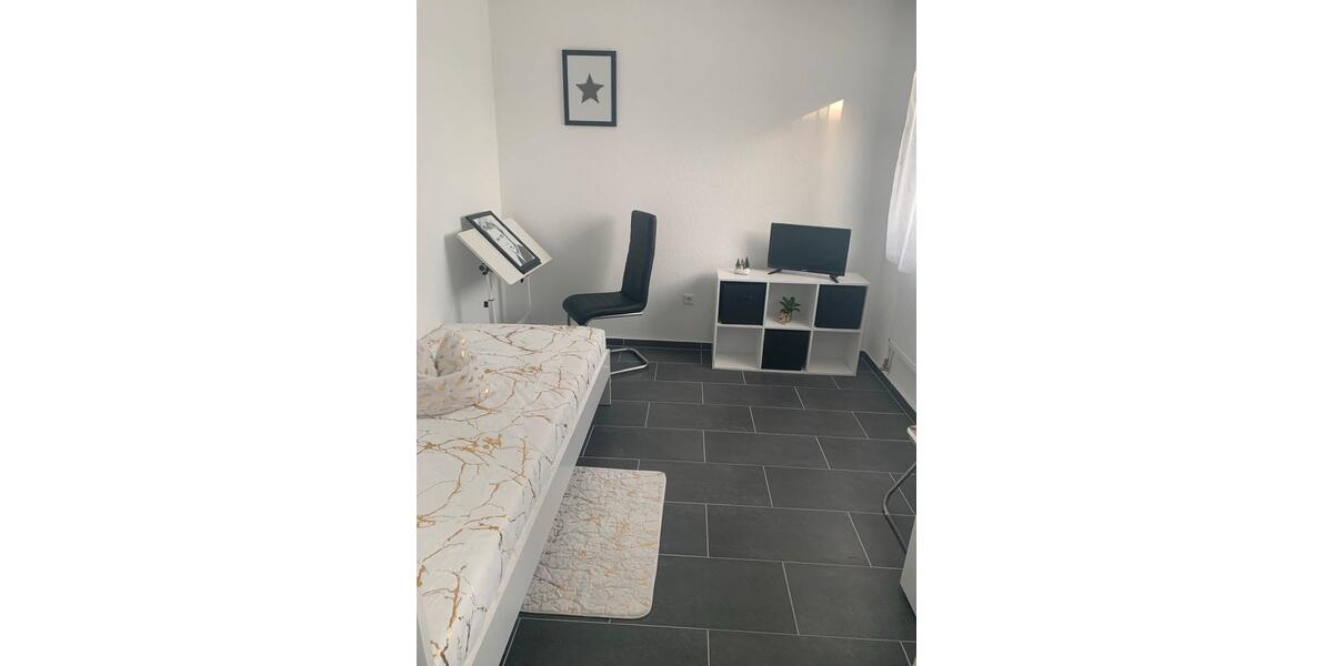 1 Wohnung möbliert an Berufspendler in Bad Friedrichshall 2 zimmer