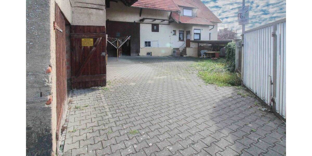 Einfamilienhaus Güglingen - 6 Zimmer, 149 m&sup2;, 299.000&euro; | Angebot:26703674