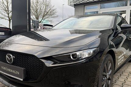 Mazda 3 11.000 km 22.940 &euro; Bietigheim-Bissingen 74321