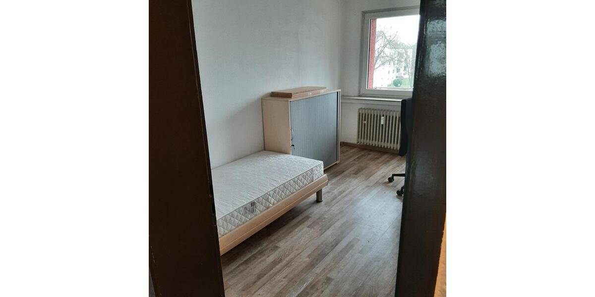 Etagenwohnung Heilbronn Frankenbach - 1 Zimmer, 11 m&sup2;, 400&euro; | Angebot:26053412