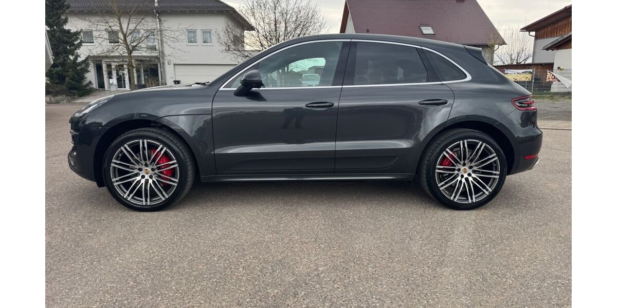 Porsche Macan 159.000 km 36.999 &euro; Möglingen 71696
