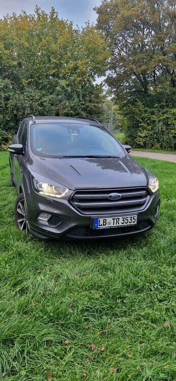 Ford Kuga 111.500 km 17.000 € Steinheim an der Murr 71711