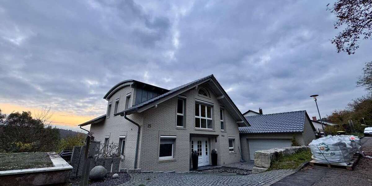 Haus zum Mieten in Neckarzimmern 2.800 € 315 m² 6 zimmer