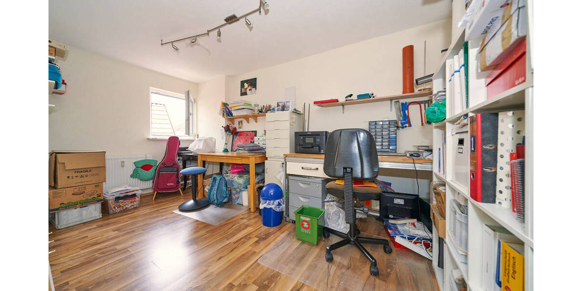 Etagenwohnung Vaihingen an der Enz - 4 Zimmer, 79 m&sup2;, 295.000&euro; | Angebot:25986278